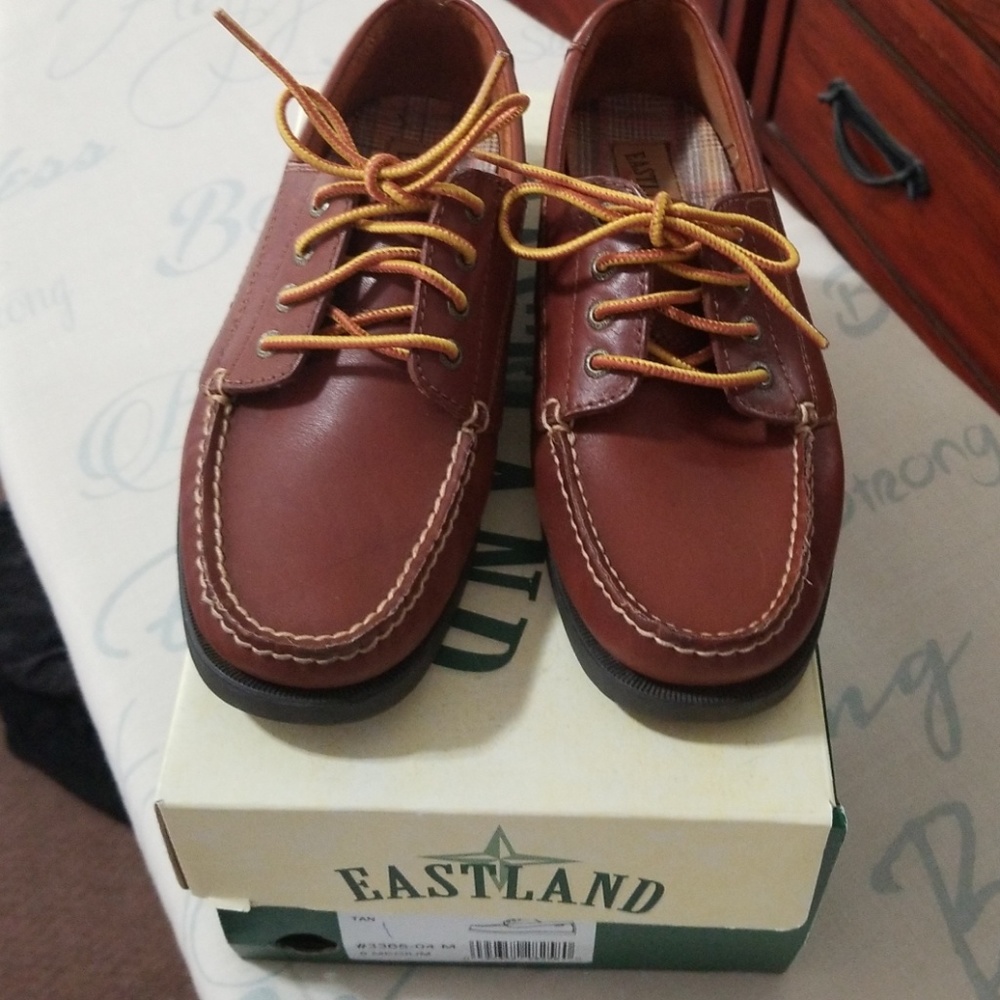 Eastland folmouth mocs